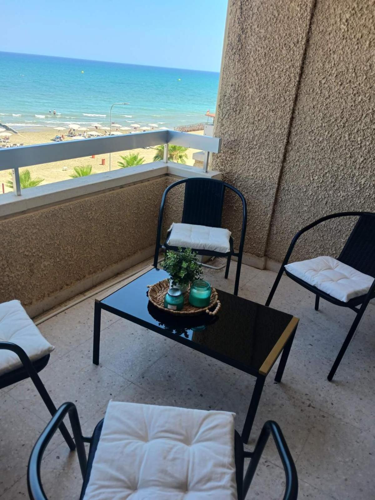 Apollon Sea View Beachfront Ap 302 Larnaka Exterior foto